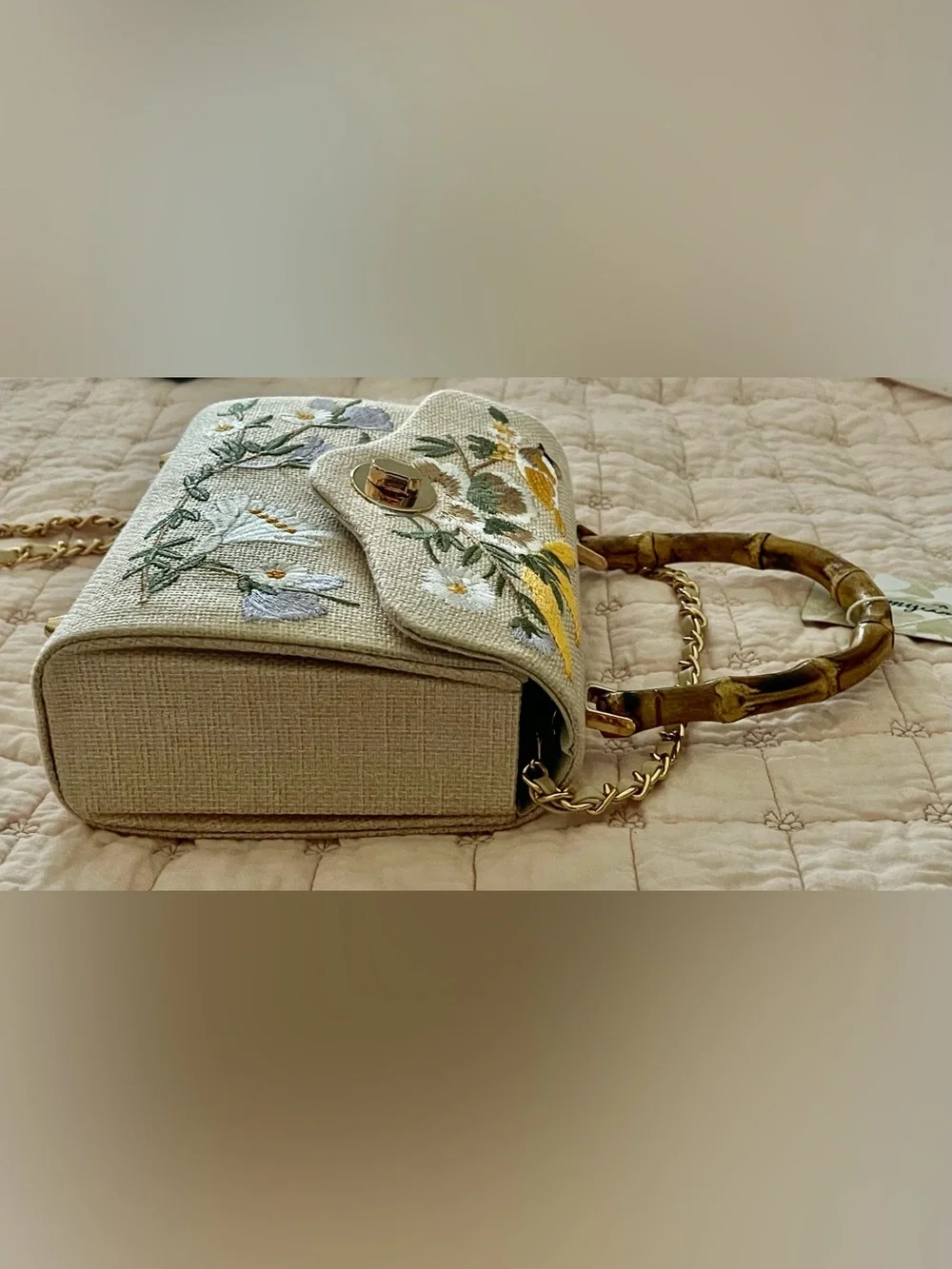 Tommy Bahama Bird & Floral Embroidered Canvas Bamboo Top Handle w Unique Chain